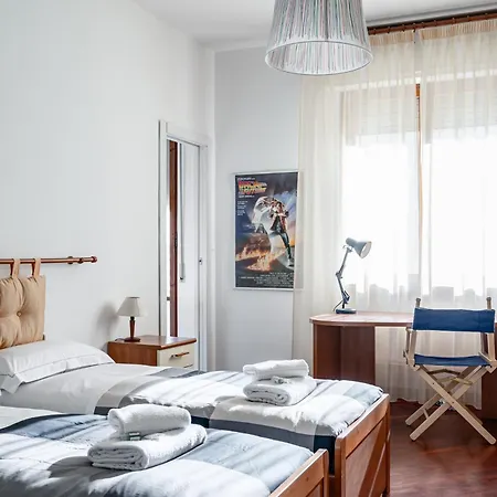 Guesthost - Visarno & University Roomy Flat X6 With Parking-3